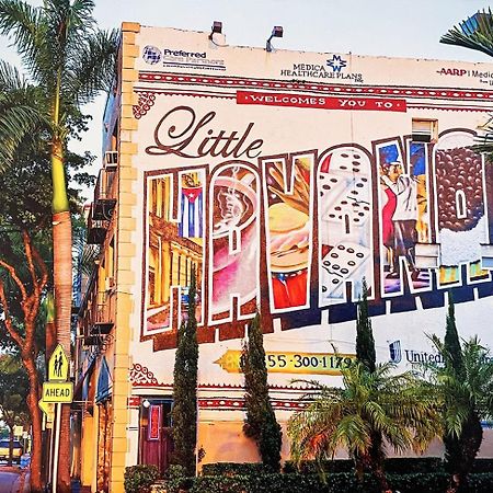 Voyage A Little Havana Bouguenais Exterior photo